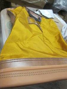 lot 160 image: locking bag with key ...