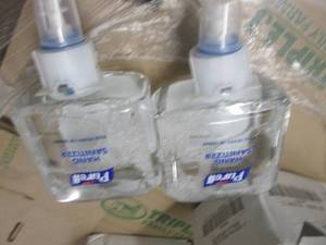 lot 242 image: 2-40 oz purell handsanitzer foam bo...