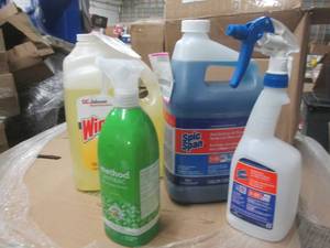 lot 269 image: box of 1 gallon of windex disenfect...