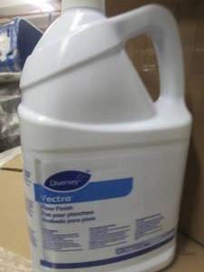 lot 323 image: 3-1 gallon jugs of vectra floor fin...
