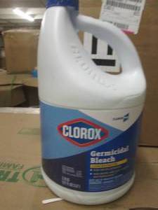 lot 338 image: 3-1 gallon jugs of clorox germicida...