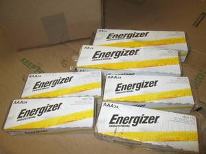 lot 356 image: 4 packages of commercial aaa energi...