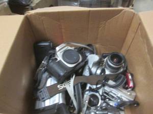 lot 360 image: box of untested cameras as is ...