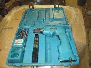 lot 367 image: makita drill ...