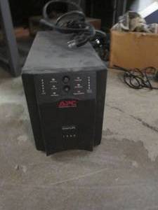 lot 368 image: apc smart ups powers on ...