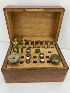 lot 15 image: AntiqueVintage - Watch Tool #5