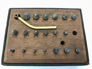 lot 16 image: AntiqueVintage - Watch Tool #6
