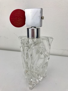 lot 27 image: Vintage - Perfume Bottle #1