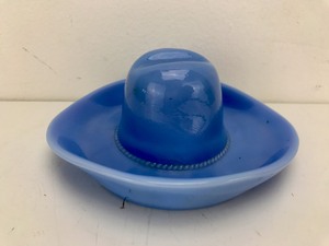 lot 36 image: Vintage - Ceramic Cowboy Hat