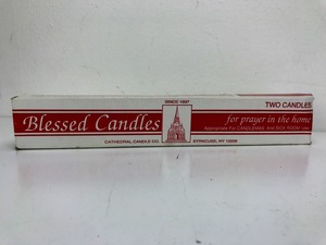 lot 40 image: Vintage - 2-Pack Blessed Candles