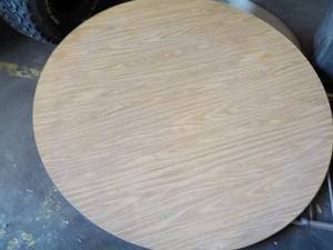 lot 1 image: 60 diameter Round Table with Metal...