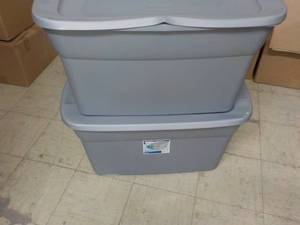 lot 62 image: 2 Totes with Covers...