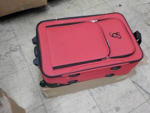 lot 66 image: New 3 pc Suitcase Set...