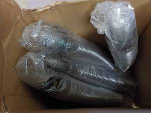 lot 69 image: 250 Dart 26 oz Plastic Cups, and Fo...