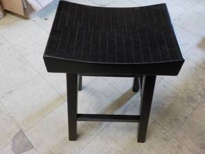 lot 81 image: Stool- 25 from Floor very sturdy ...