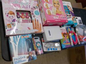 lot 146 image: I-loom, Jump Ropes, Nail Art, Froze...