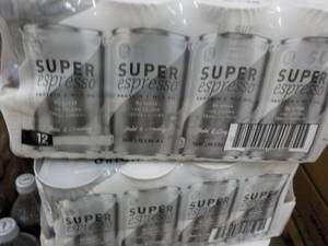 lot 178 image: 2 - 12 packs Bold and Creamy Kitu S...