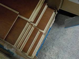 lot 290 image: Lot of Leftover Flooring - various ...