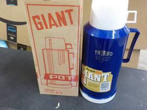 lot 302 image: Giant ThermoVogue Vacuum Flask...