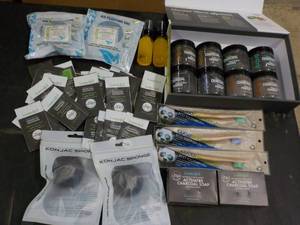 lot 309 image: Bemindful and Invitamin Sample Pack...