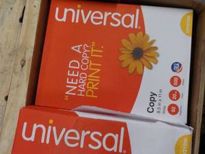 lot 312 image: Box of 4500 Sheets 8.5 x 11 White U...