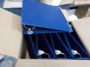 lot 321 image: Case of 8 Universal D Ring Binders...