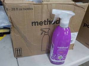 lot 349 image: Case of 8 - 28 oz Bottles Method Cl...