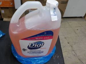 lot 351 image: 1 Gallon Jug Dial Hand Wash...