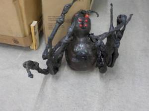lot 359 image: Giant Spider with Red Eyes, needs b...