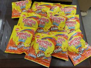 lot 373 image: 12 - 3.6 oz Bags Swedish Fish minis...
