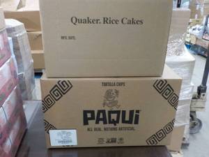 lot 375 image: Case of 12 - 7 oz PAQUI Chips and 1...