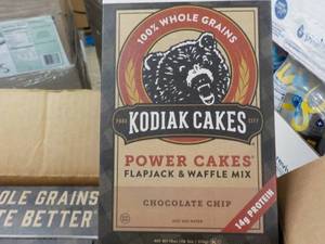 lot 378 image: Case of Kodiak Power Cakes 6 per c...