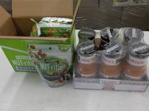lot 397 image: Case of 4 Planters NUT-rition and 6...