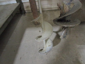 lot 392 image: Augers, T Handle Shut Offs & Misc.