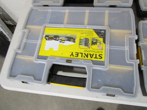 lot 396 image: Parts Organizers