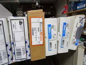 lot 433 image: Plumbing Parts Inventory (see pics)