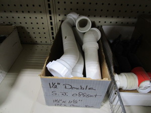 lot 441 image: Plumbing Parts Inventory (see pics)