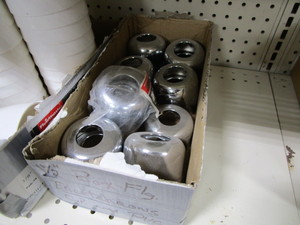 lot 446 image: Plumbing Parts Inventory (see pics)
