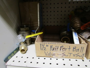 lot 448 image: Plumbing Parts Inventory (see pics)