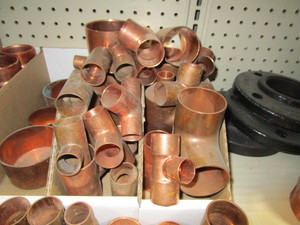 lot 455 image: Plumbing Parts Inventory (see pics)