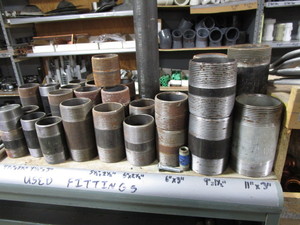 lot 463 image: Steel Pipe Fittings & Racks
