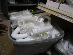 lot 479 image: Plumbing Parts Inventory (see pics)