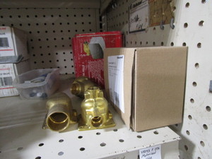 lot 515 image: Plumbing Parts Inventory (see pics)
