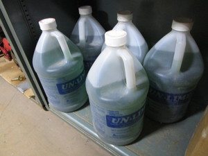 lot 526 image: Un-Lime Lime Scale Remover