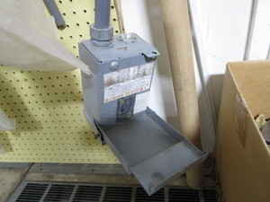 lot 527 image: Electrical Parts & Misc. (see pics)