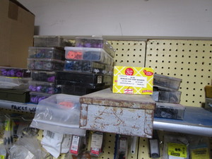 lot 532 image: Plumbing Parts Inventory (see pics)