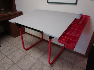 lot 551 image: Drafting Table & Dry Erase Board