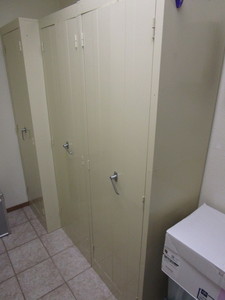 lot 557 image: (2) Metal Shop Cabinets