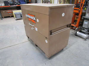 lot 58 image: Knack Job Box 30x60x54