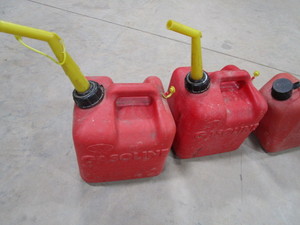 lot 64 image: Gas Jugs